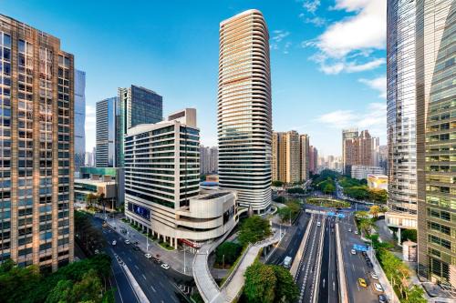 Holiday Inn Guangzhou Zhujiang New Town - Free Shuttle Bus to Canton Fair Complex & Overseas Buyer Registration Services during Canton Fair Period