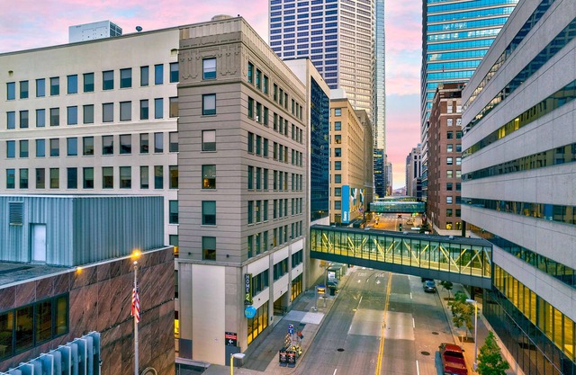 Home2 Suites by Hilton Minneapolis Downtown, MN