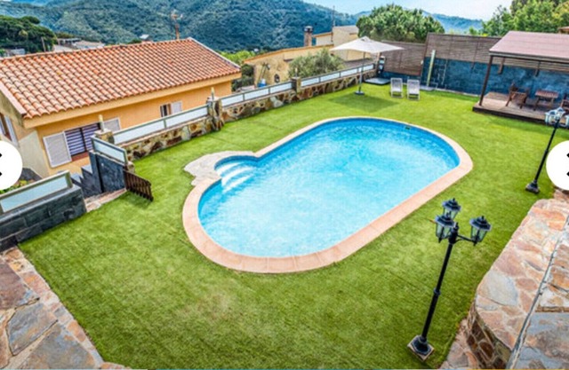 HomeHolidaysRentals Betran - Costa Barcelona