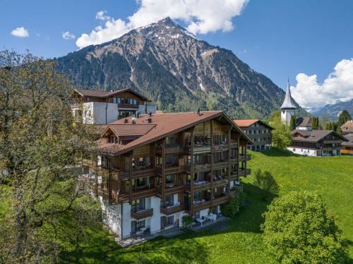 Hotel Aeschi Park
