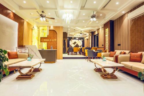 Hotel Aroma Plaza Delhi Airport