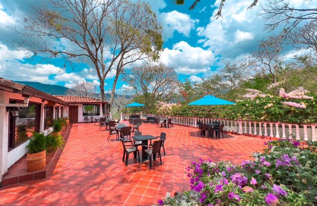 Hotel Campestre La Trinidad