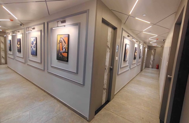 Hotel Grand Acme