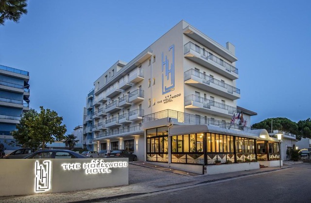 Hotel Hollywood*S