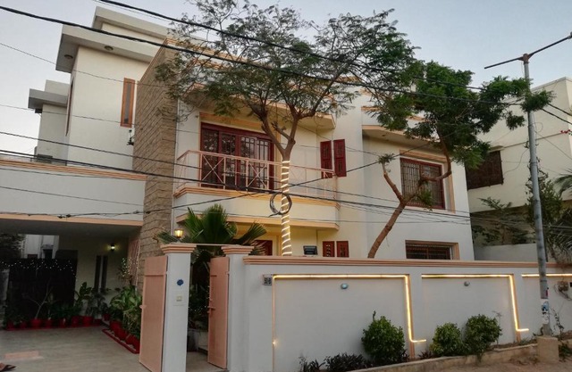 Hotel island Clifton