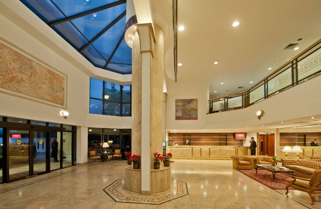 Hotel Ninety