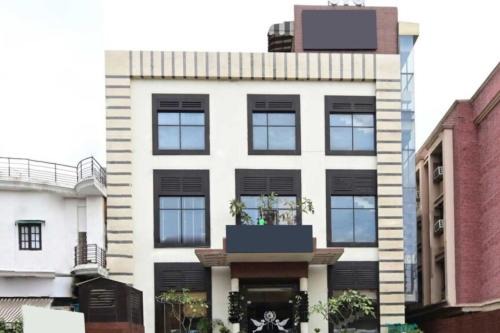 Hotel O Daraganj Ghat Prayagraj Formerly Purohit Inn