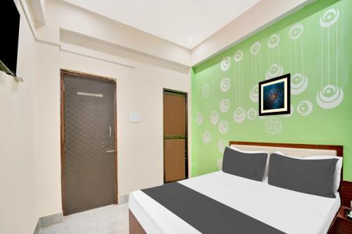 Hotel O Raikwar Inn