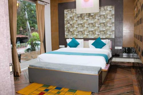 Hotel O Royal