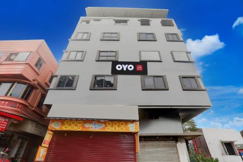Hotel O Shyama Palace