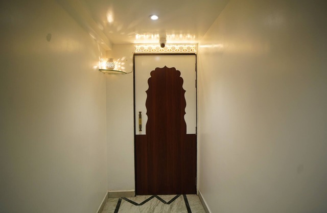 hotel prahlad inn
