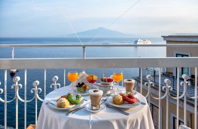 Hotel Regina Sorrento