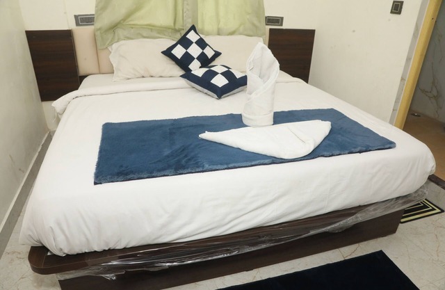 Hotel Rest O ITPL