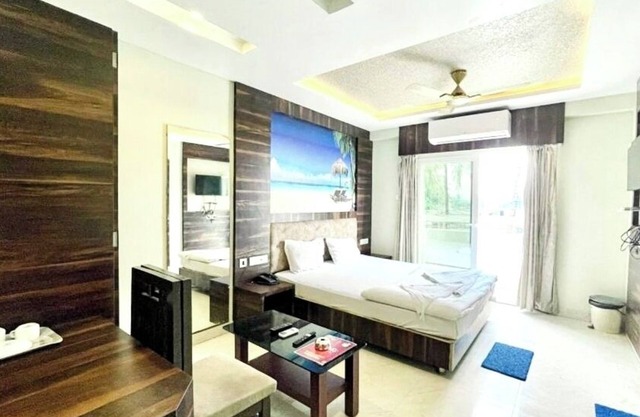 Hotel Rohit Rohini