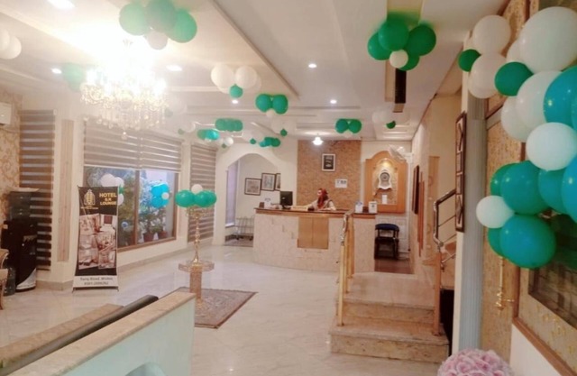 Hotel S. R. Lounge