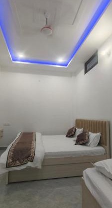 Hotel Shree Ram palace ayodhya
