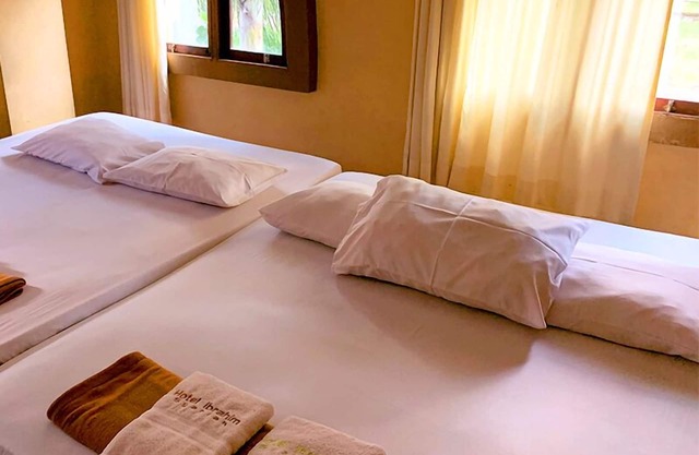 Hotel Syariah Larismanis