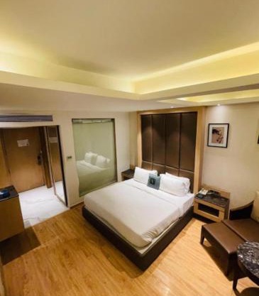 Hotel The Hussainganj