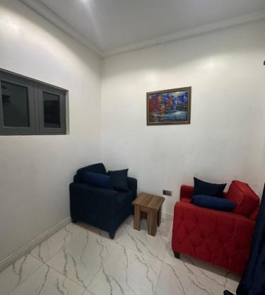 House 14 B