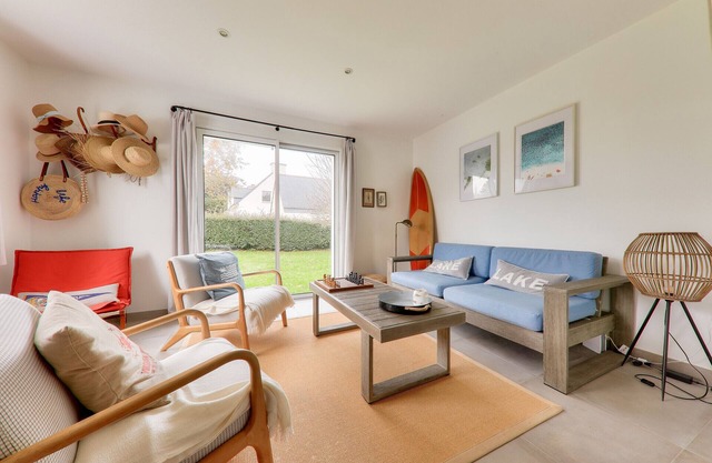 House for 10 - 650 m du Golfe - Pen Castel
