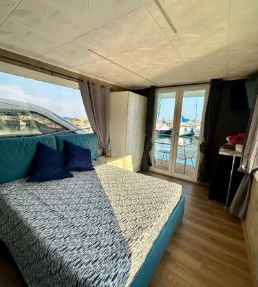 Houseboat Andora Riviera Luxury