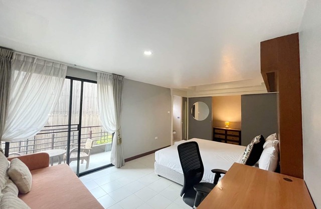 Hub53 Coworking & Coliving Space