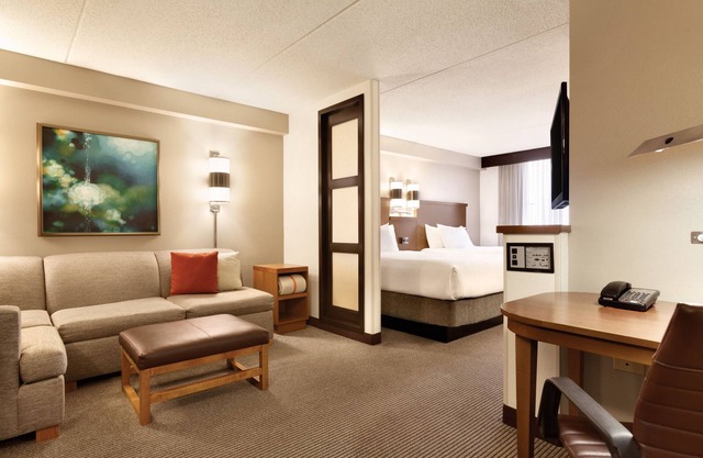 Hyatt Select Richmond/Chester