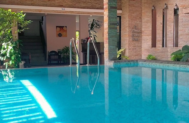 Ice Kamala Beach Hotel