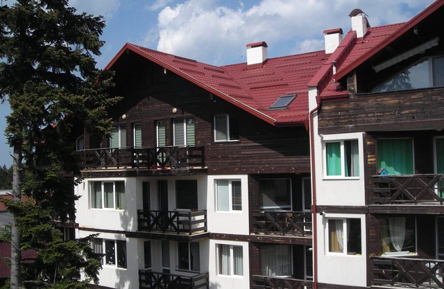 Iglika 2 Studio Cabin - 100 metres from slopes