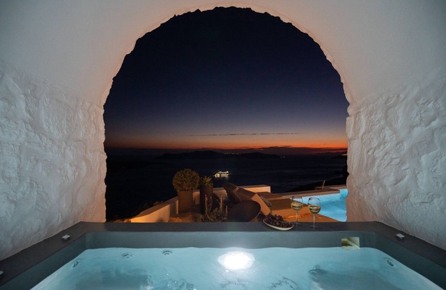 Inspire Santorini Luxury Villas