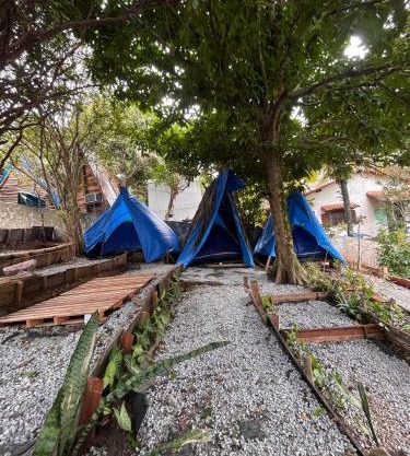 Jamboo Saqua Camping