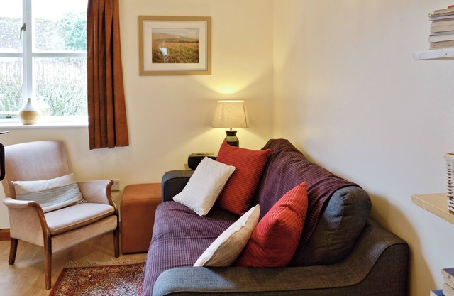 Jasmine Cottage - W41461