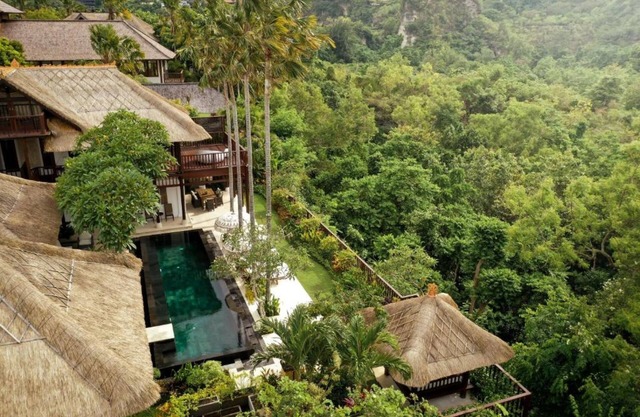 Jimbaran Beach Villas By Nakula