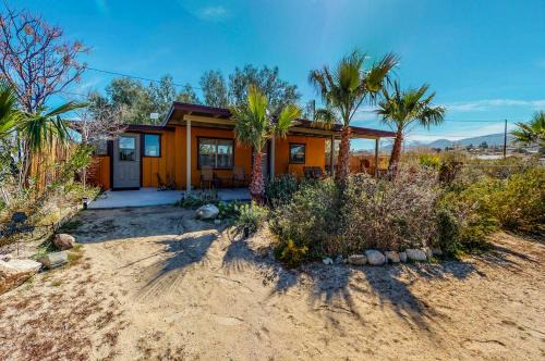 Joshua Tree Bugalow - Downtown