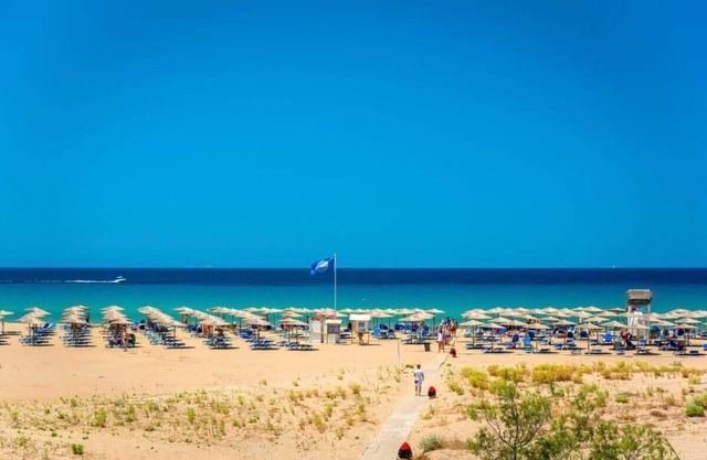 Kalogria Summer Retreats - Strofilia Sunny Vibes