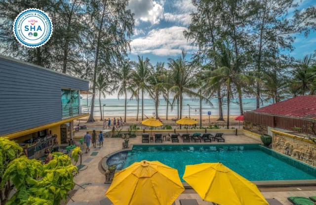 Kamala Beachfront Apartment