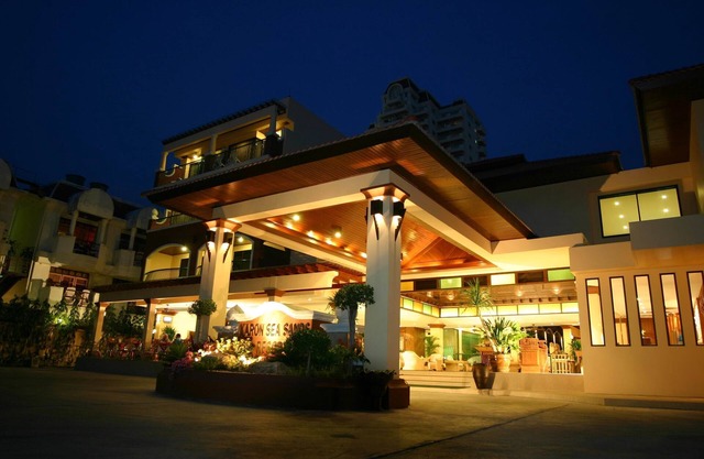 Karon Sea Sands Resort