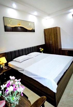 Khách sạn Minh nguyệt