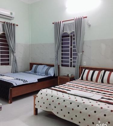 Khách sạn Ngọc Quỳnh