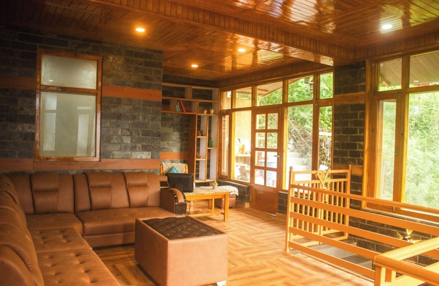Khaapus Home Naggar