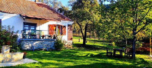 Kuća u planini T Polje Subjel
