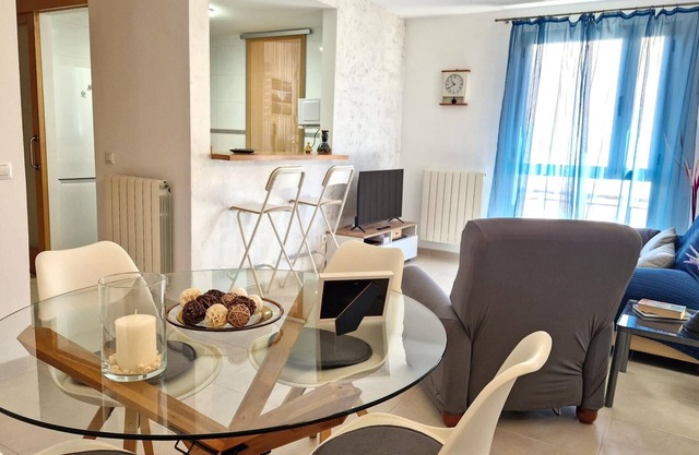 La Vileta: A Peaceful and Well-Connected Residential Area