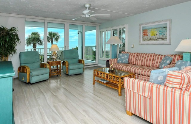 LaPlaya 201C-Breathtaking Gulf panorama from this corner end unit.