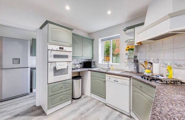 LastMinDiscount | Detached House | Free Parking