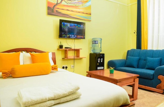 Laxy 1 bedroom Apartments along Moi Southlake