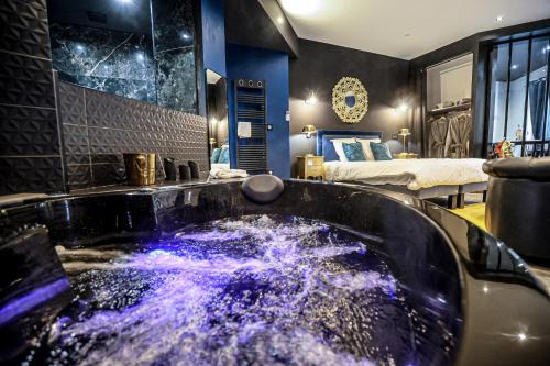 Le Legendary Spa, hypercentre avec sauna, balnéo et wifi par SOVALFI