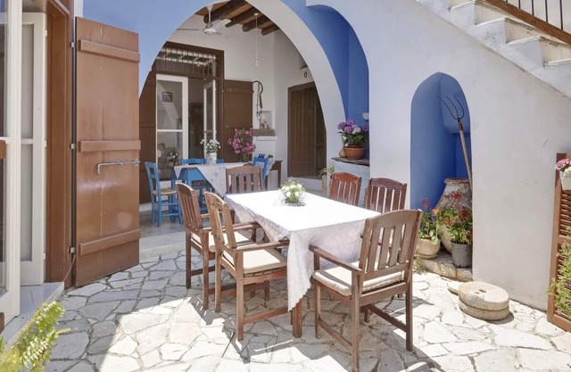 Lefkara View- Traditional house