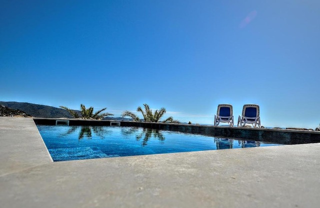 Leng Vacation Home