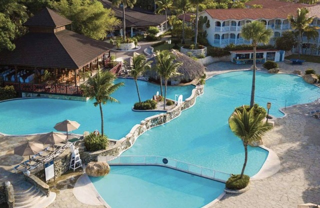 Lifestyle Resorts - The Tropical - Junior Suite