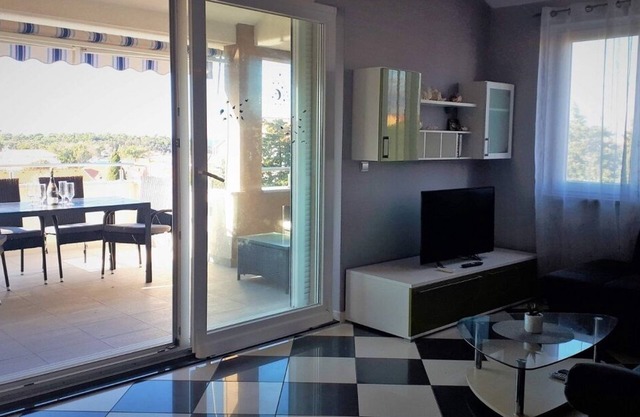 Lily apartment
